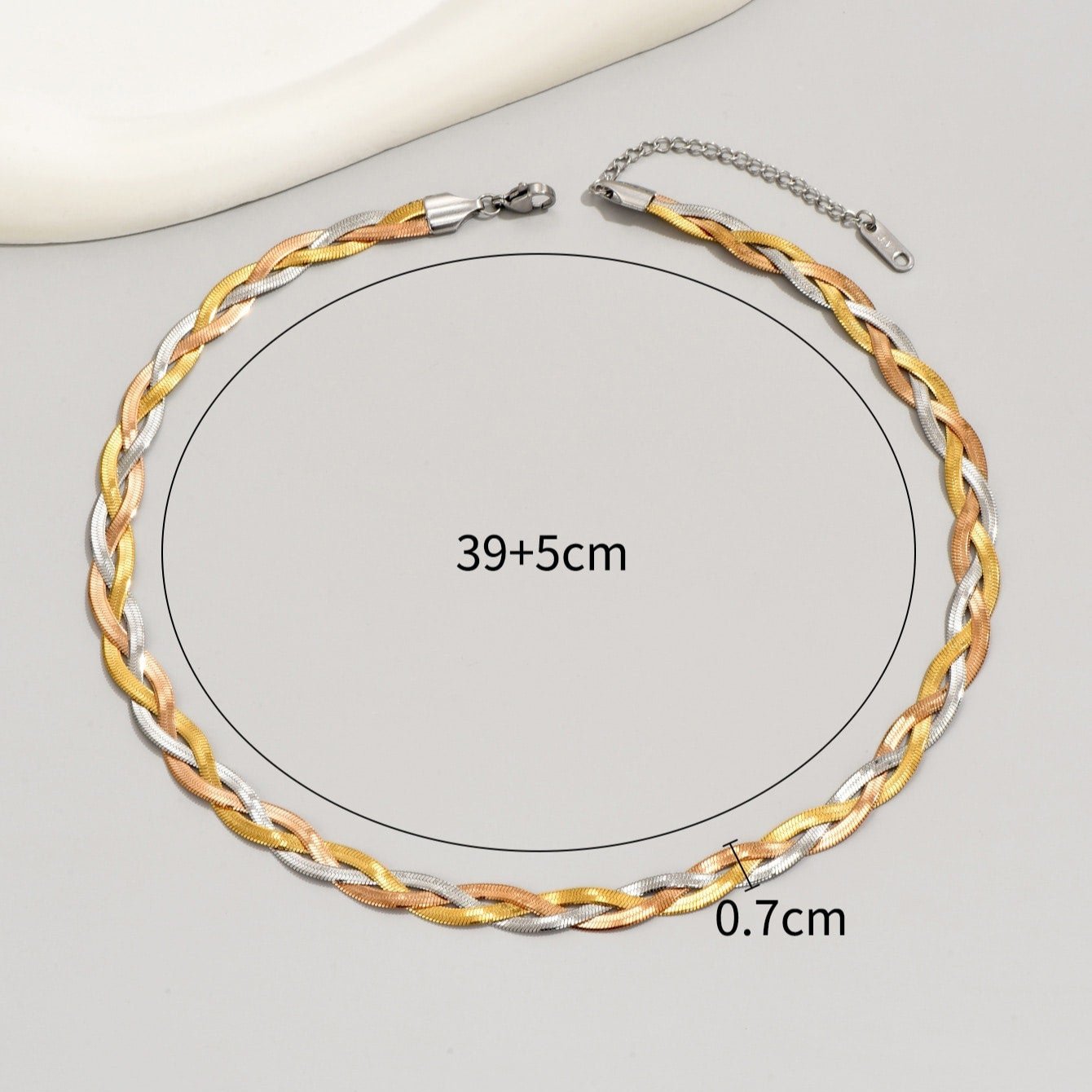 Chocker Tricolor trançado laminado