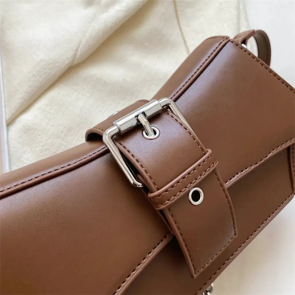 Bolsa Feminina de Couro Modelo Saphira