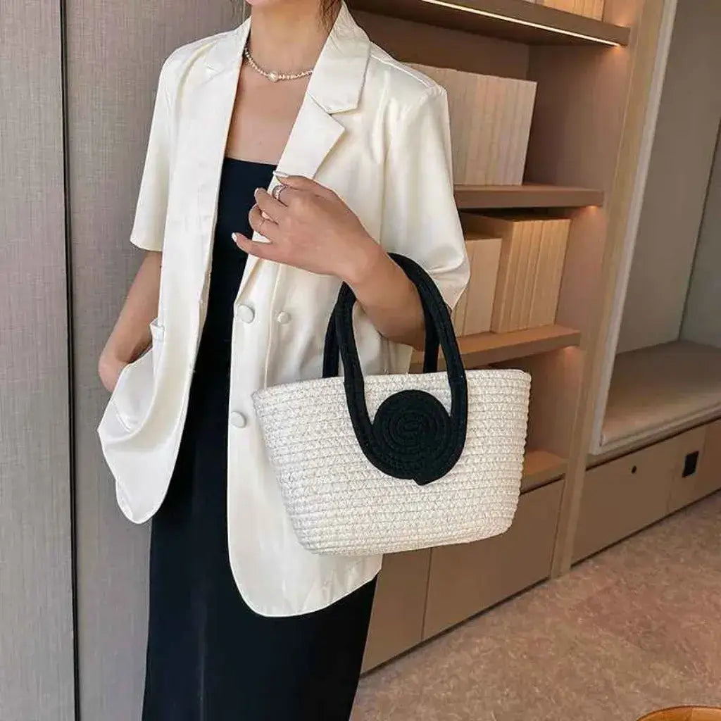 Bolsa de Palha Modelo Lolla Off White Preta