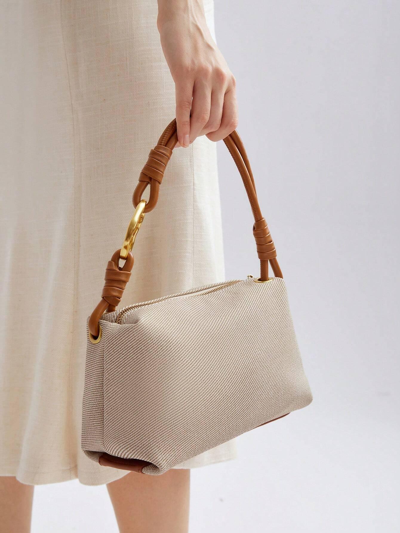 Bolsa Minimalista De Ombro Com Detalhes Na Alça - Venezia