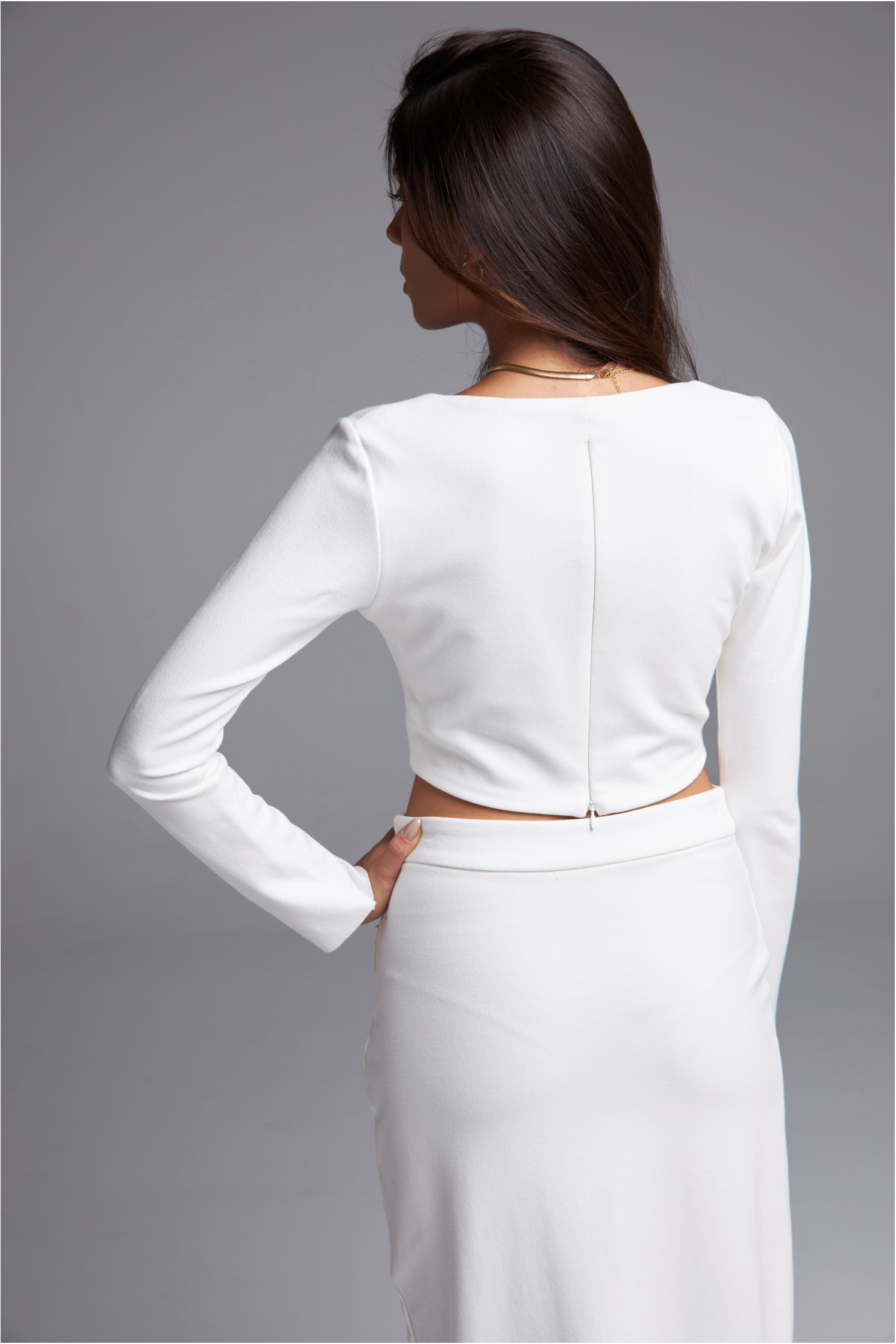 CROPPED SINGULAR - OFF WHITE